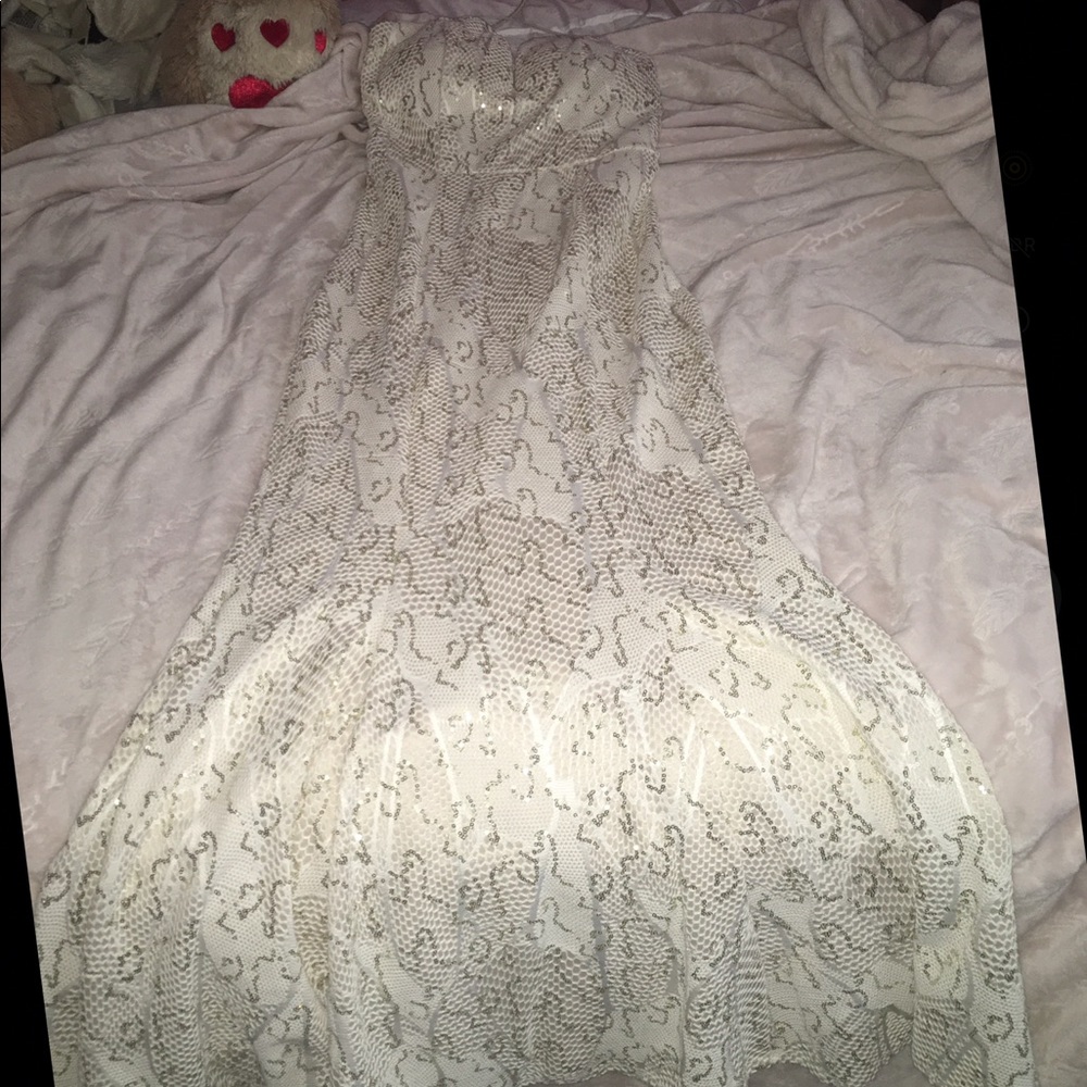 Mermaid gold dress